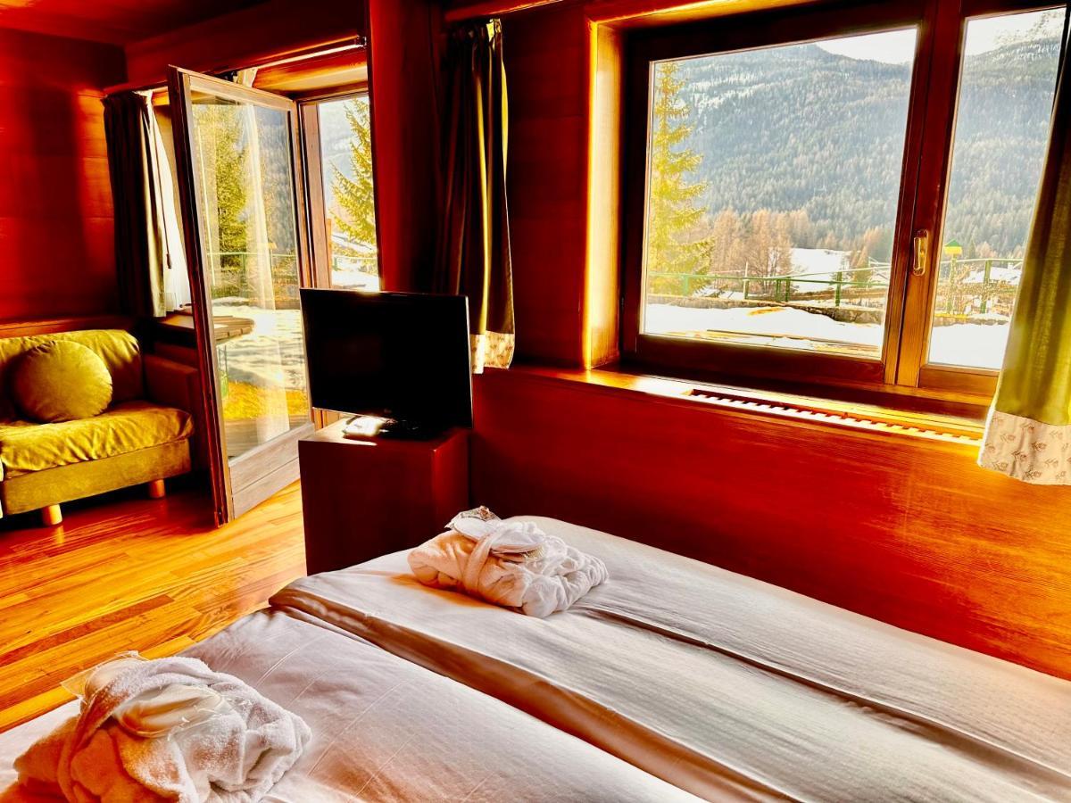 Hotel Mirage Cortina d'Ampezzo Exterior photo