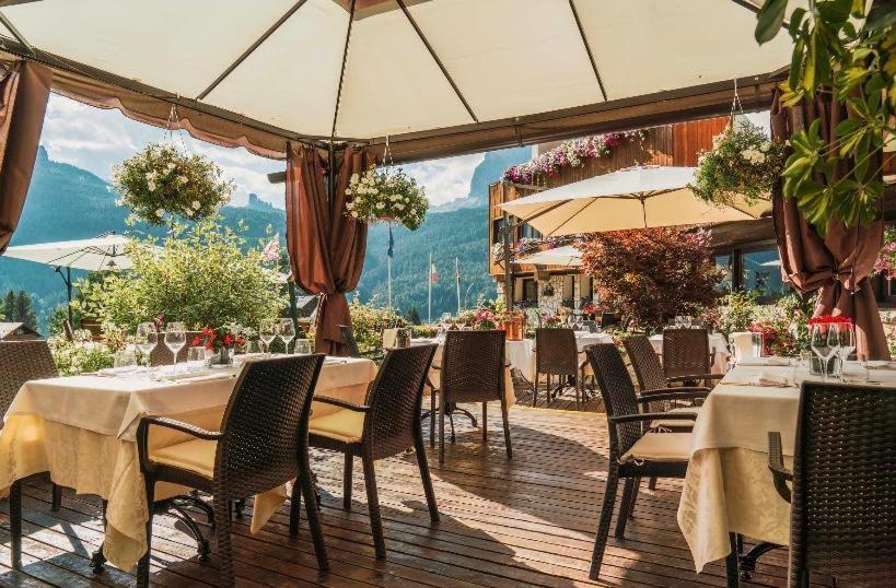 Hotel Mirage Cortina d'Ampezzo Exterior photo