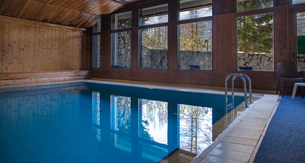 Hotel Mirage Cortina d'Ampezzo Exterior photo